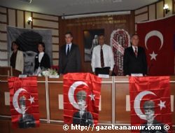 CHP'li S�heyl Batum ve A.R�za �zt�rk'ten Anayasa Konferans�