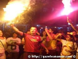 Anamur'da Galatasaray Aşkı Sokaklara Döktü
