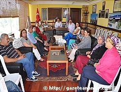 MHP Kad�n Kollar�'ndan Ba�kan'a Ziyaret