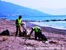 Anamur'da Sahil Temizlii Balad